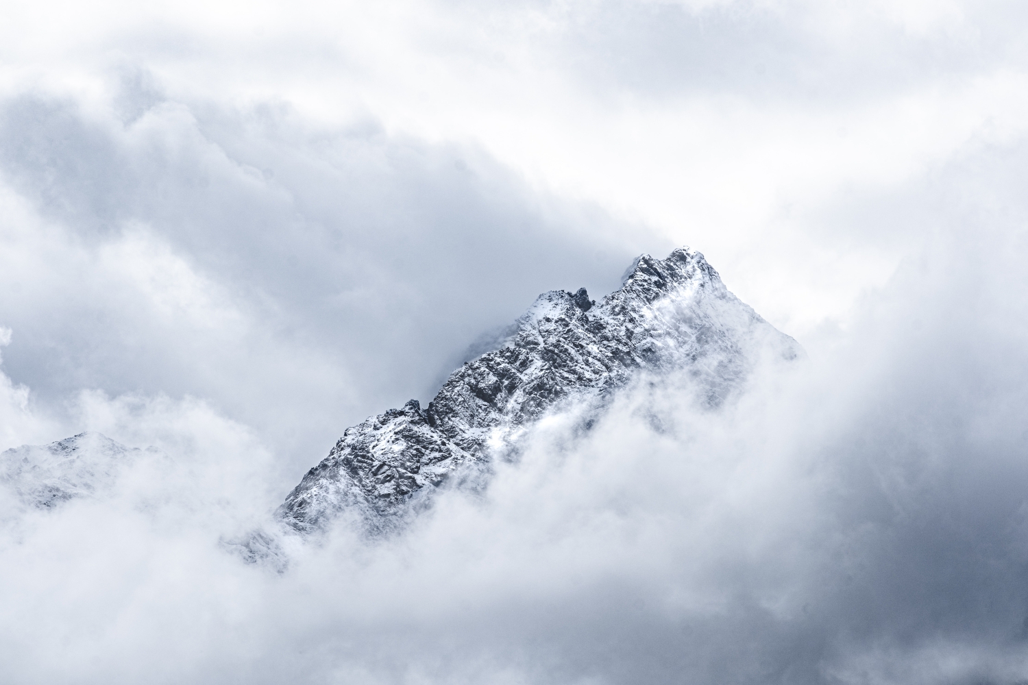 VOL.3793 - 「ONE · 一个」