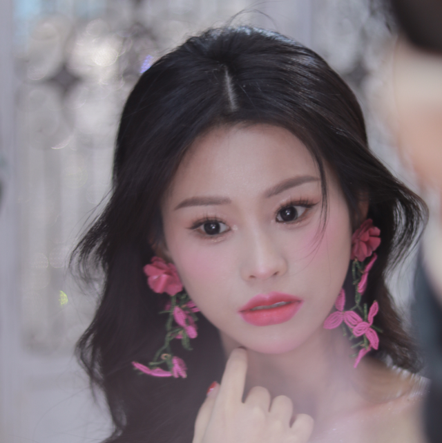 念琳女士