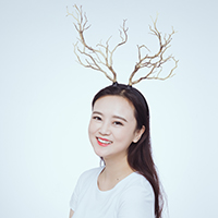易小荷